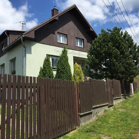 別荘 Certuv Kamen Žďár nad Sázavou